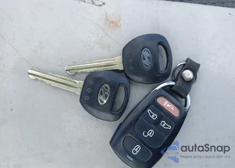 2007 Hyundai Entourage Gls/Limited/Se из США, поврежденный, VIN KNDMC233176028892